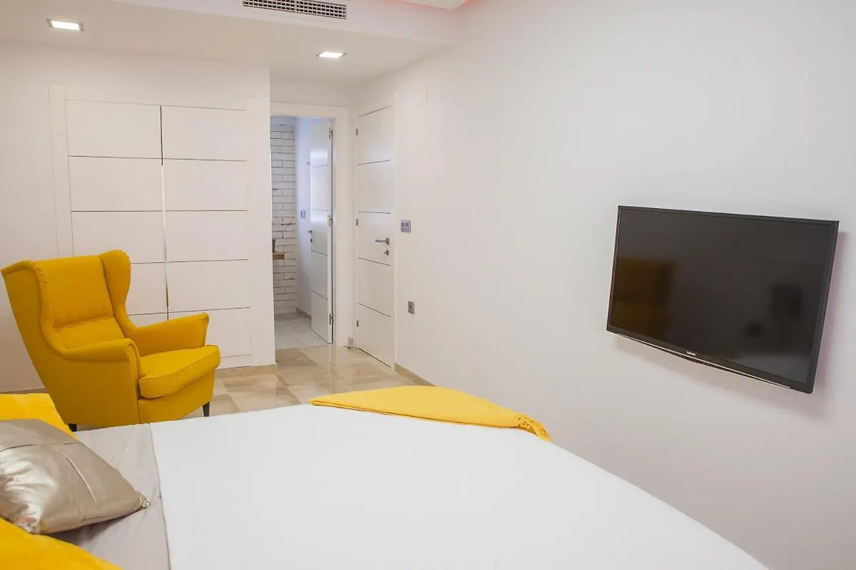 Luxury 100 Sq.M. Sea View Apartment Benalmadena 0*,