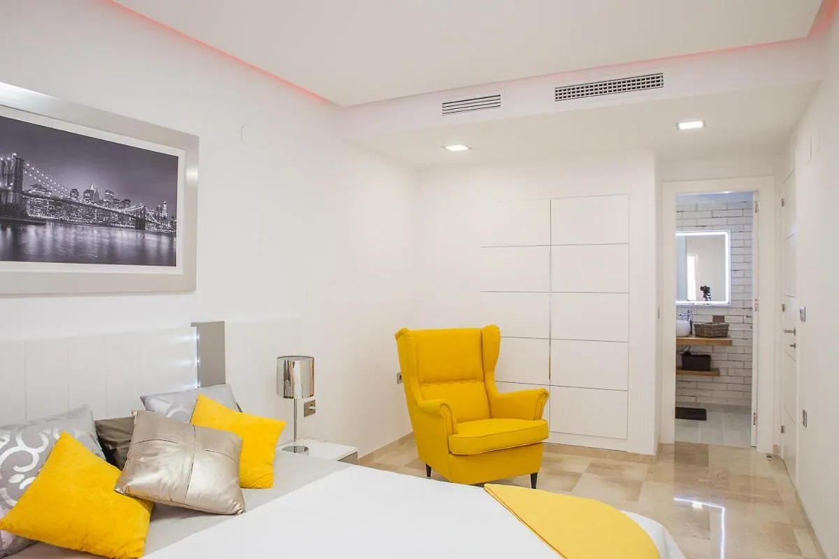 Luxury 100 Sq.M. Sea View Apartment Benalmadena